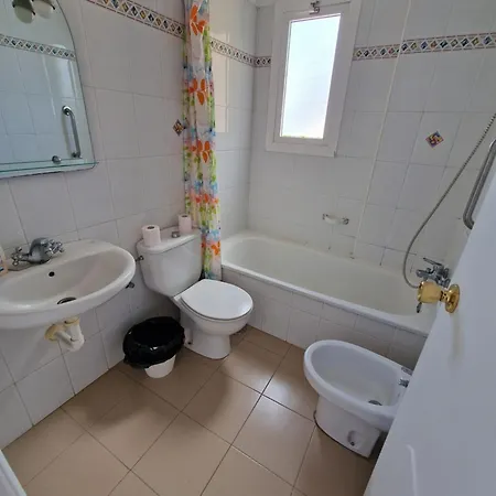 Piscinas Naturales דירה *